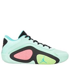 Jordan Jayson Tatum basketball sneakers